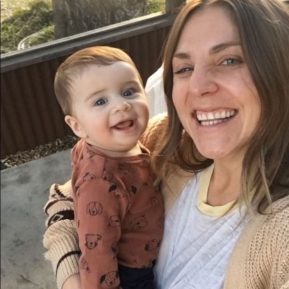 Meet your Posher, Leanne - Picture 2 of 2